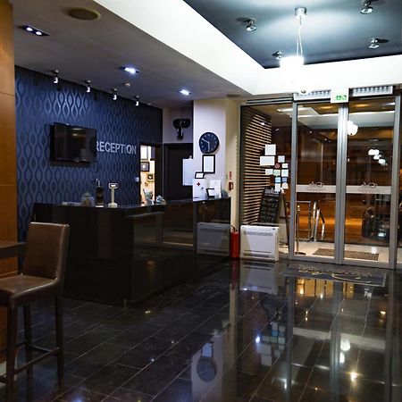 Hotel Dolce International Скопие Екстериор снимка