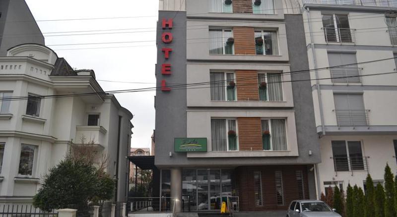 Hotel Dolce International Скопие Екстериор снимка